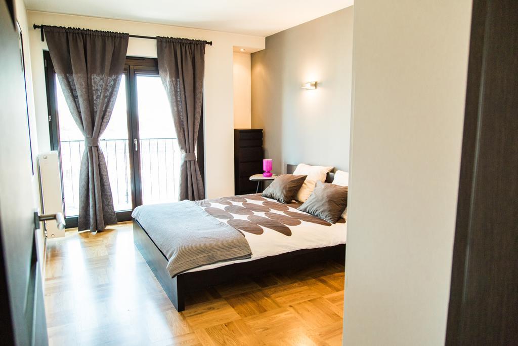 Modern Apartment In City Center Cracovia Exterior foto