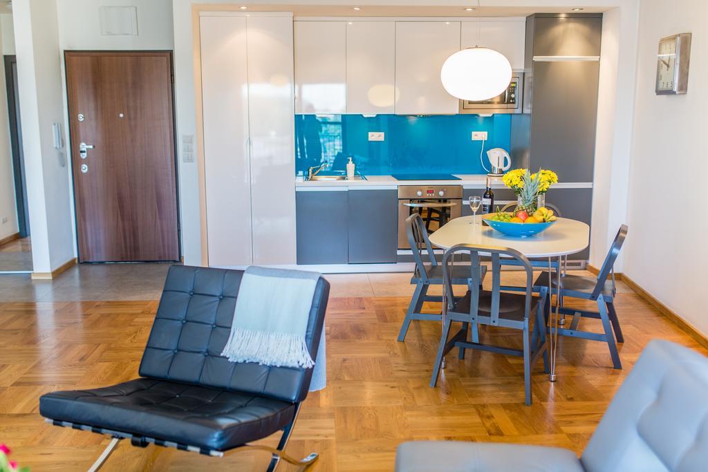 Modern Apartment In City Center Cracovia Exterior foto